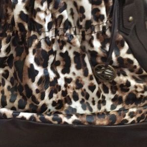 Woman’s Purse/Handbag